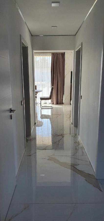 Luxury Apartments In Balatonalmadi, Almadi Lux Apartman III - Pure Gold Esterno foto